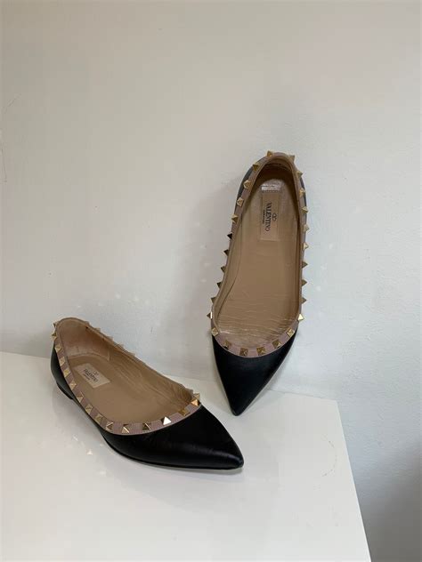 flat valentino shoes replica|valentino rockstud flats dupe.